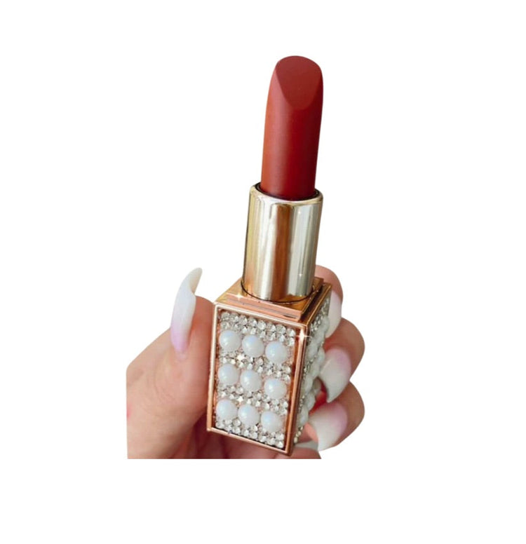VELVET LIPSTICK