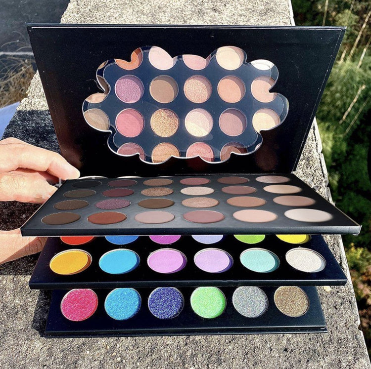 72 COLOR THREE PAGES EYESHADOW BOOK