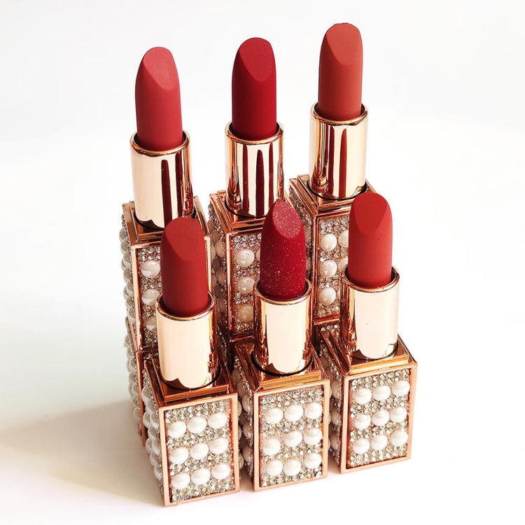 VELVET LIPSTICK