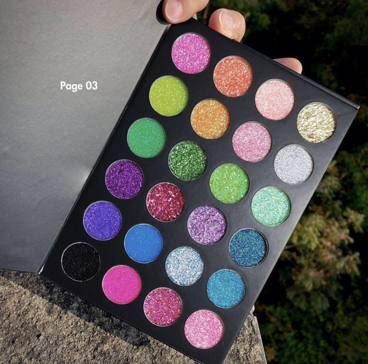 72 COLOR THREE PAGES EYESHADOW BOOK