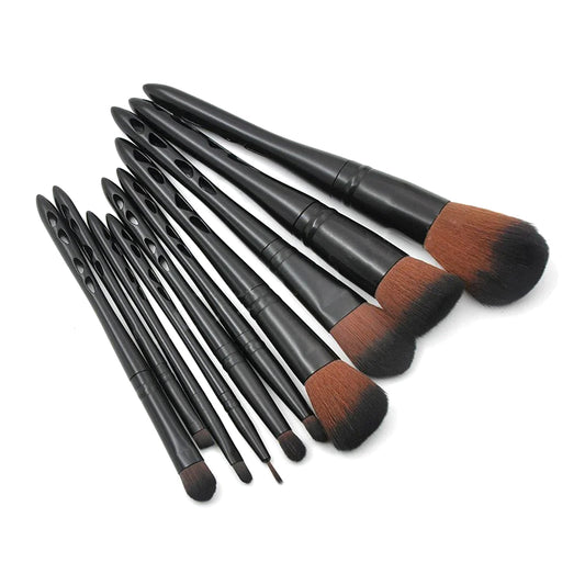 10 PIECE BLACK BRUSHES W/ HOLDER